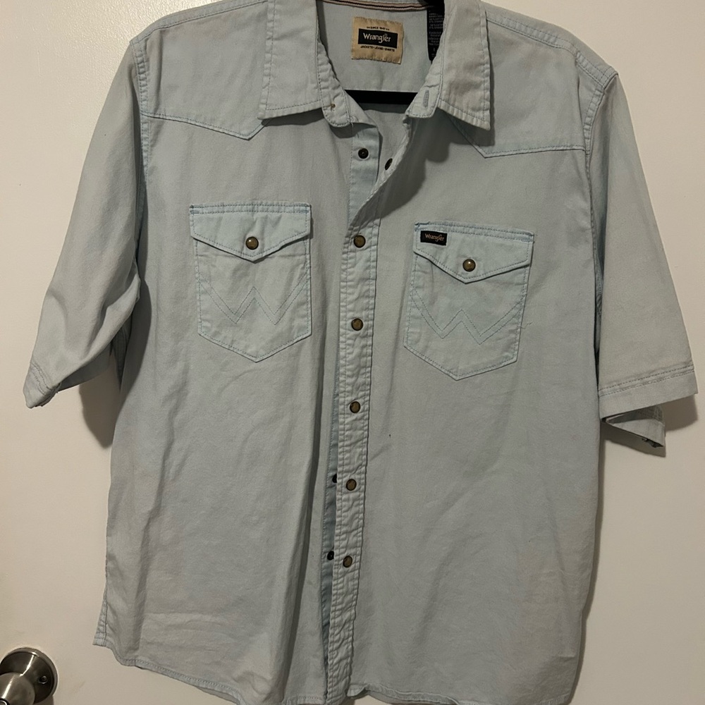 Wrangler Men's Casual Light Blue Button Down Shirt